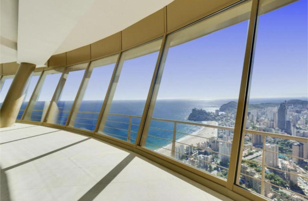 Intempo Luxury Sky View & * Benidorm