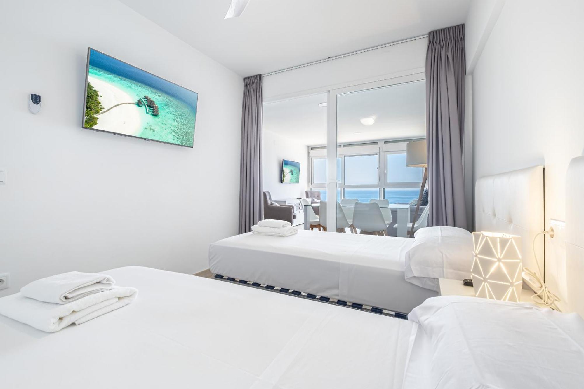 Santa Margarita Deluxe 14-c Levante Apartment