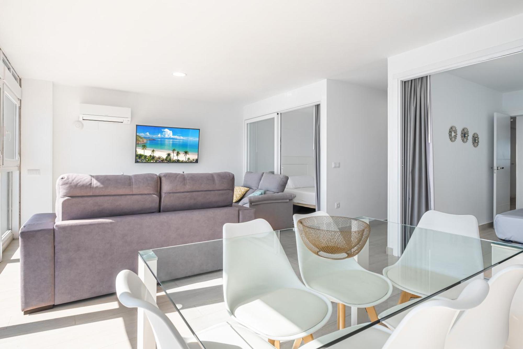 Santa Margarita Deluxe 14-b Levante Apartment