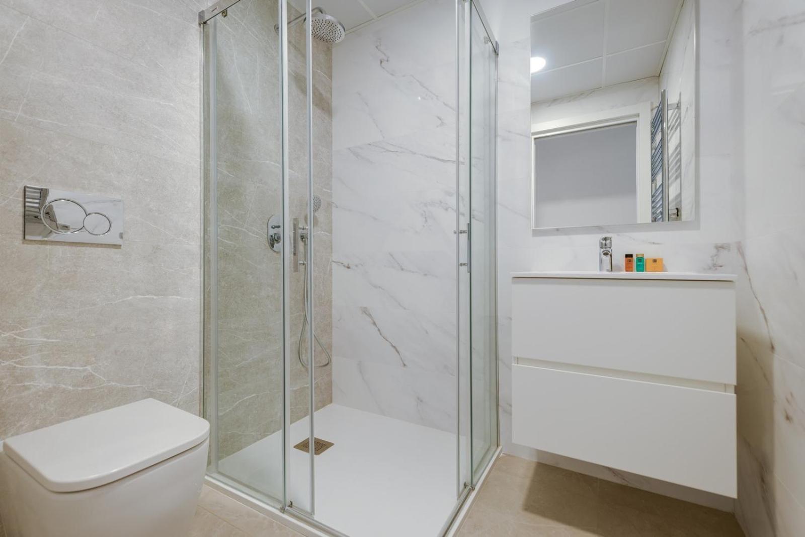 Sunset Cliffs Retreat By Costa Activa Breathtaking Sea Views & Steps To The Beach Apartment Benidorm