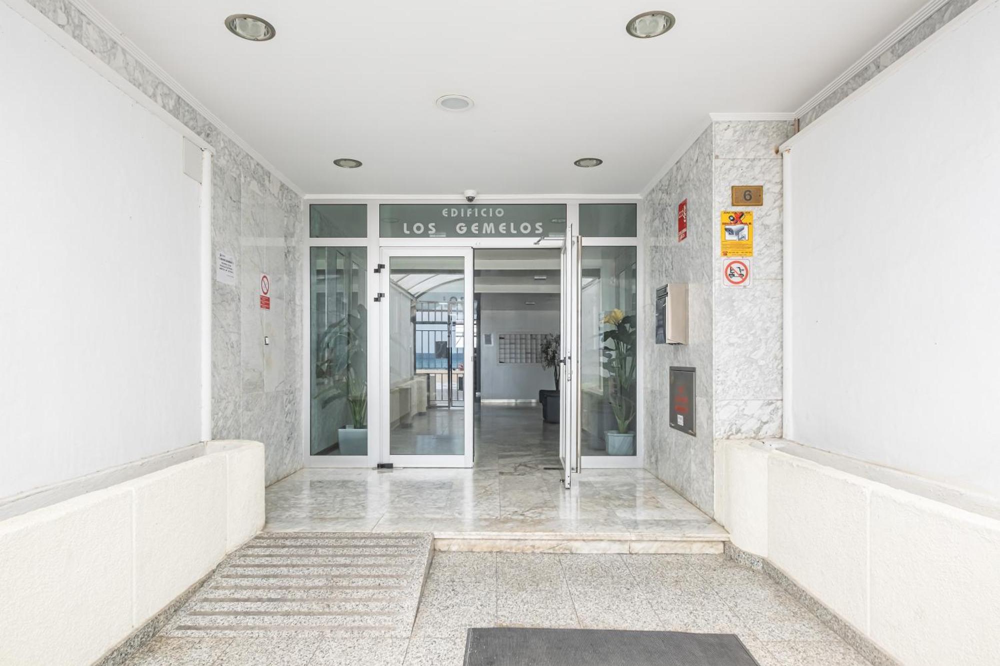 Gemelos 21-b Levante Benidorm