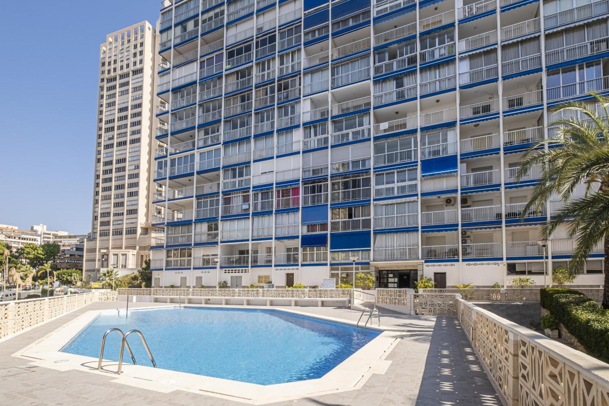 Halcon Deluxe 7-b Levante Benidorm
