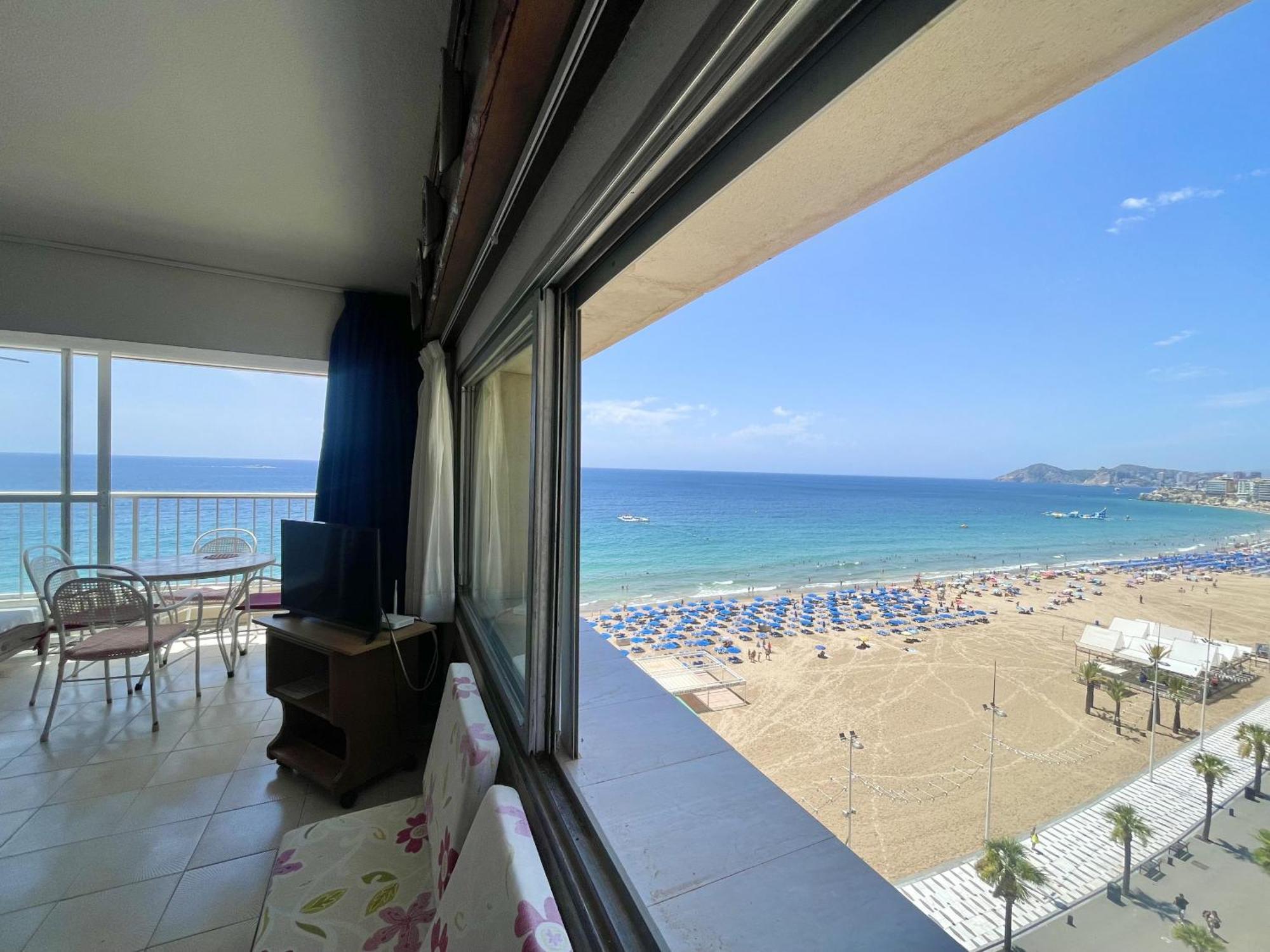Tor Maraya Seafront Levante Appartement