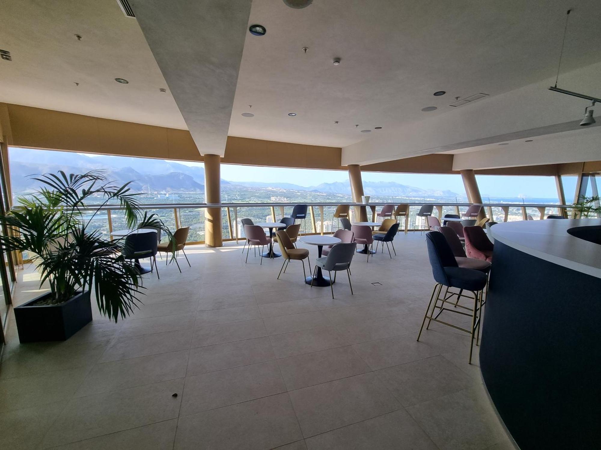 Apartment Floor 32! Intempo Luxury *