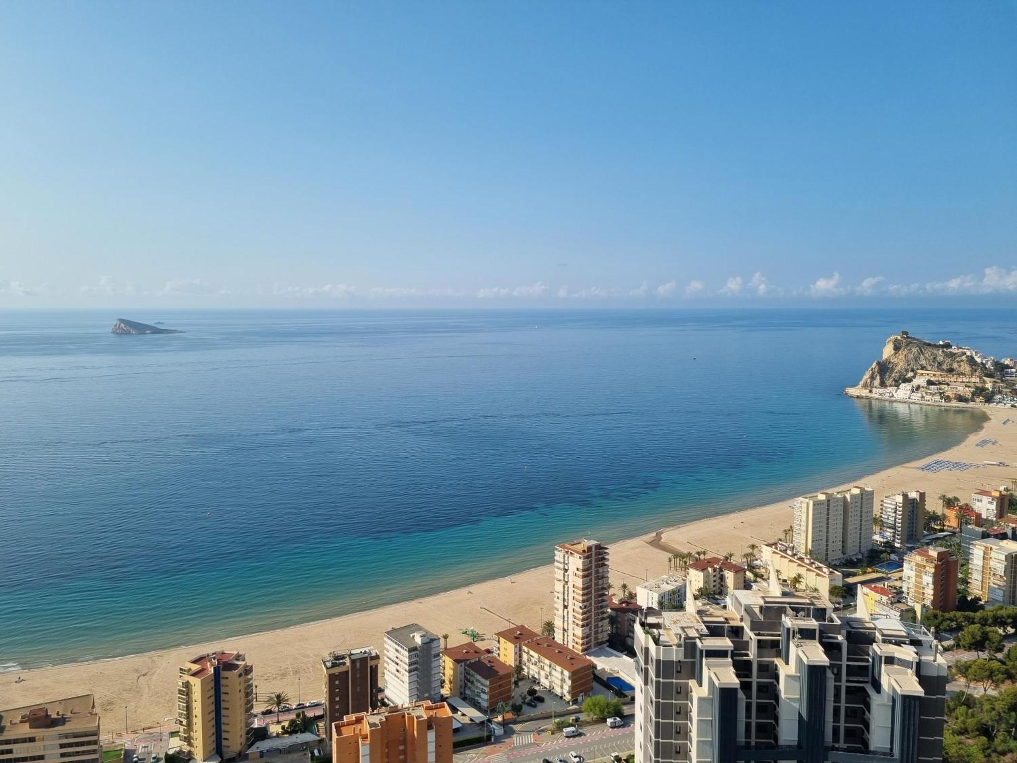 Floor 32! Intempo Luxury Apartment