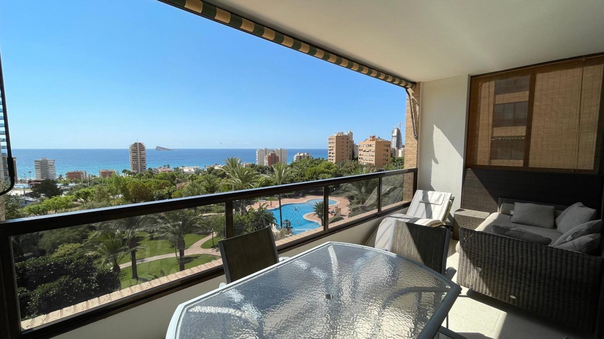 Coblanca40, Sea View Poniente Apartment *