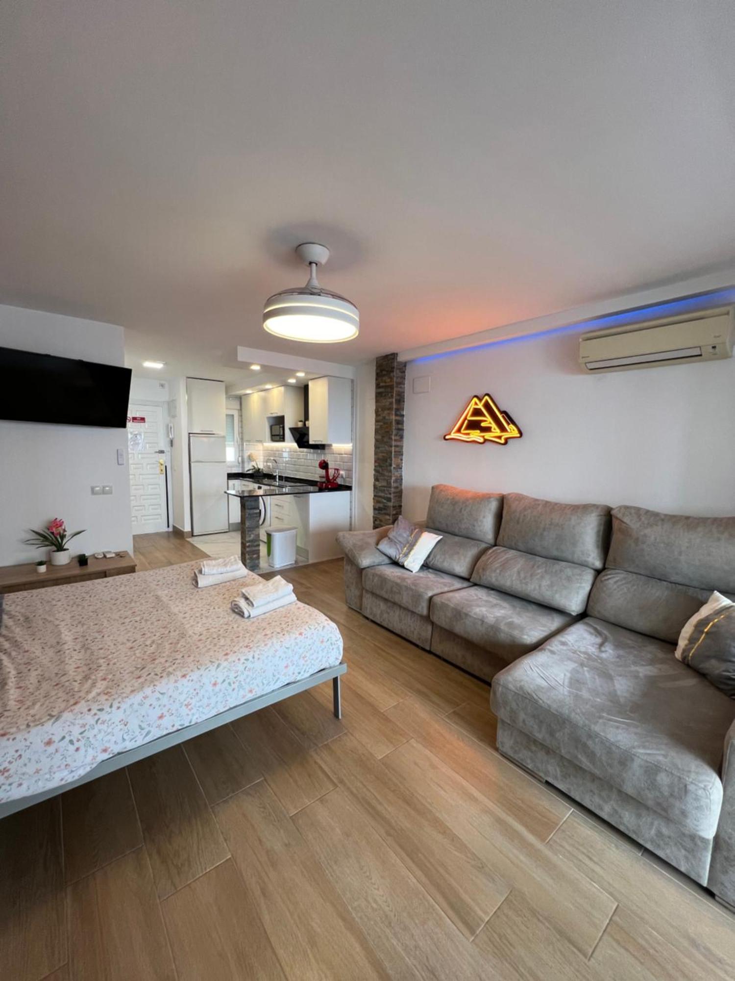 Hany Ducado 7-c Apartment