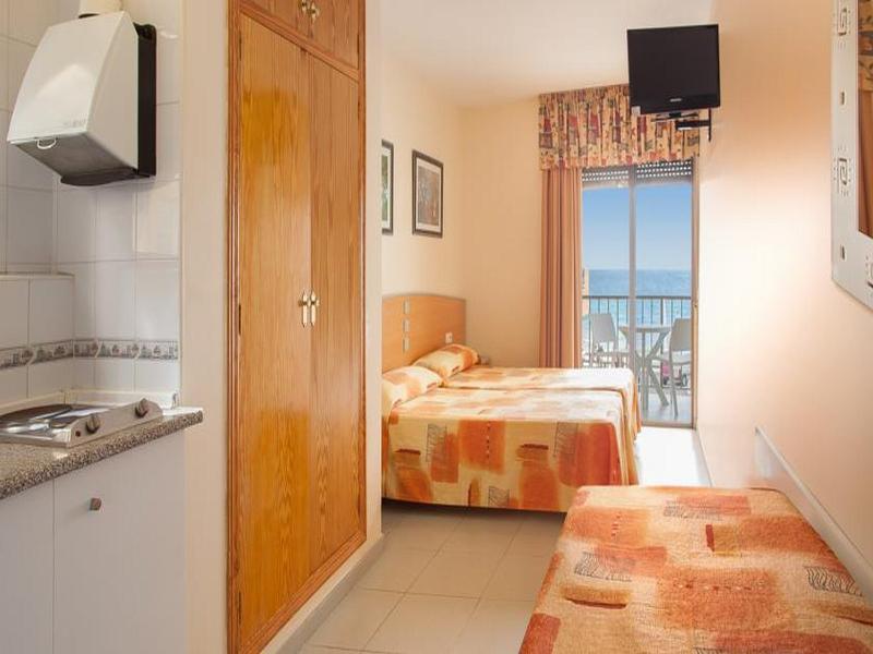 Estudios Rh Sol Apartment