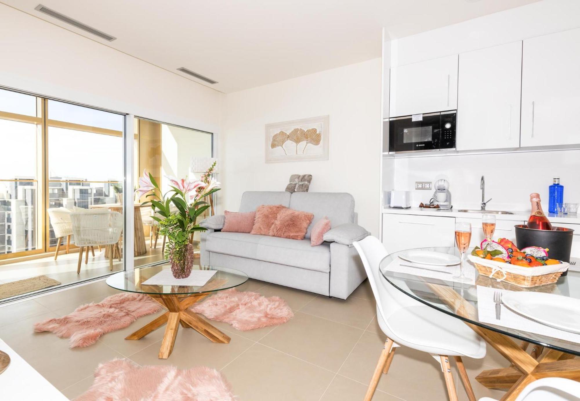 Intempo Luxury Sky And By Kitti Apartment Benidorm