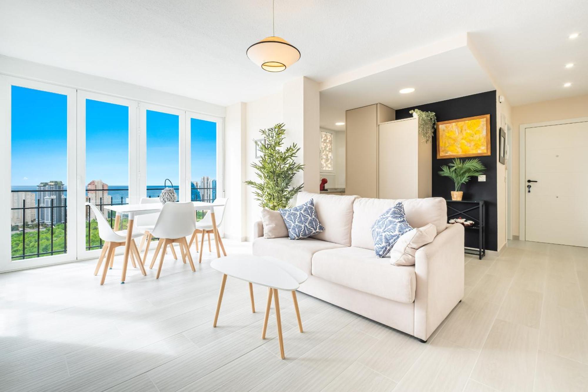 Poniente Beach Sea Views Club Medico 15a Apartment