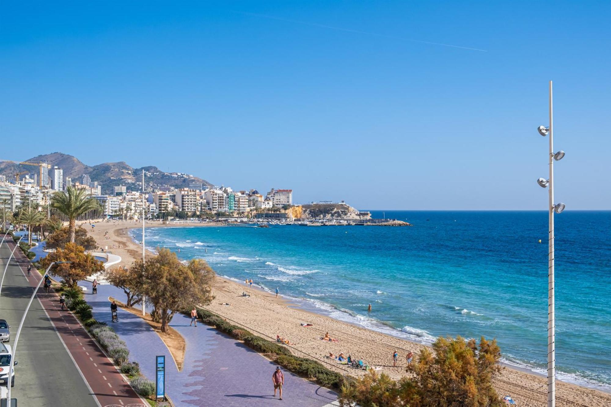 Poniente Beach Sea Views Club Medico 15a Benidorm