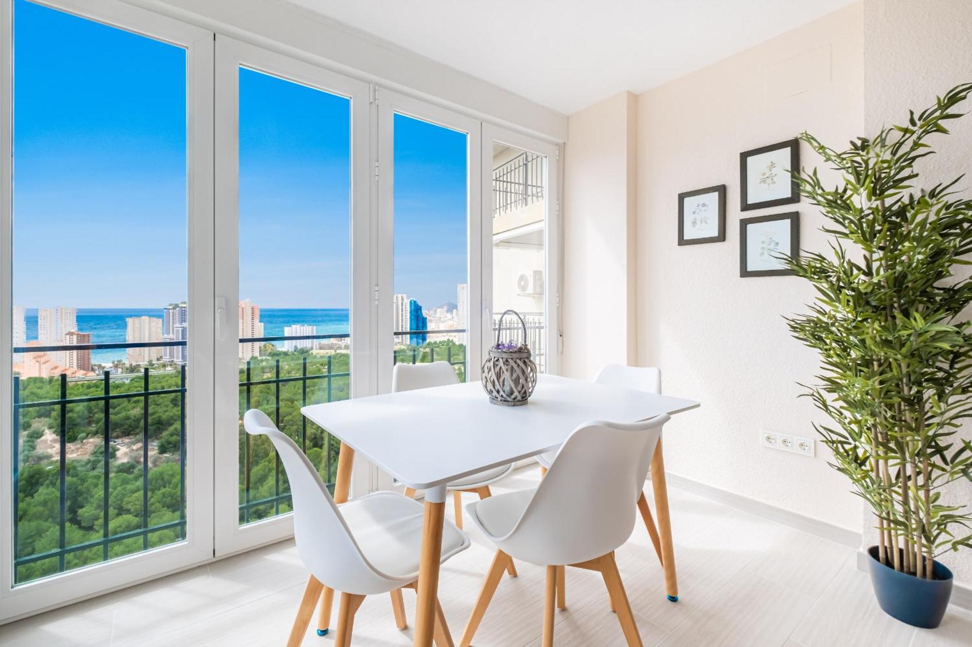 Poniente Beach Sea Views Club Medico 15a Apartment