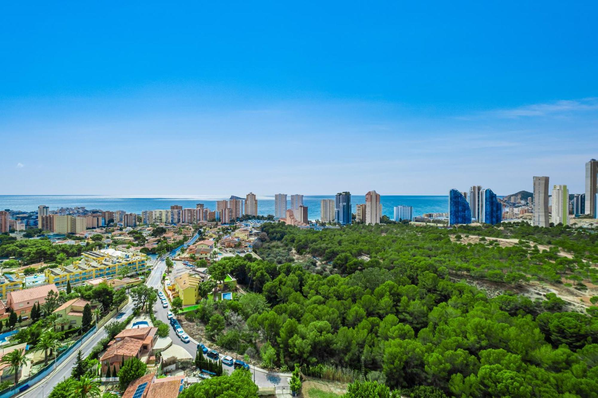 Apartment Poniente Beach Sea Views Club Medico 15a Benidorm