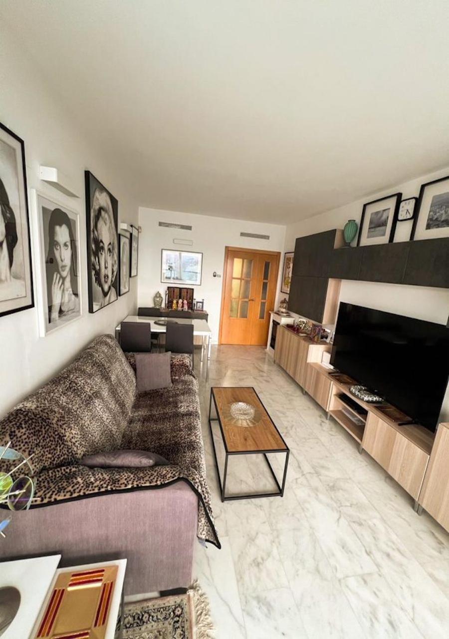 Torre Lugano By Renthas Apartment *