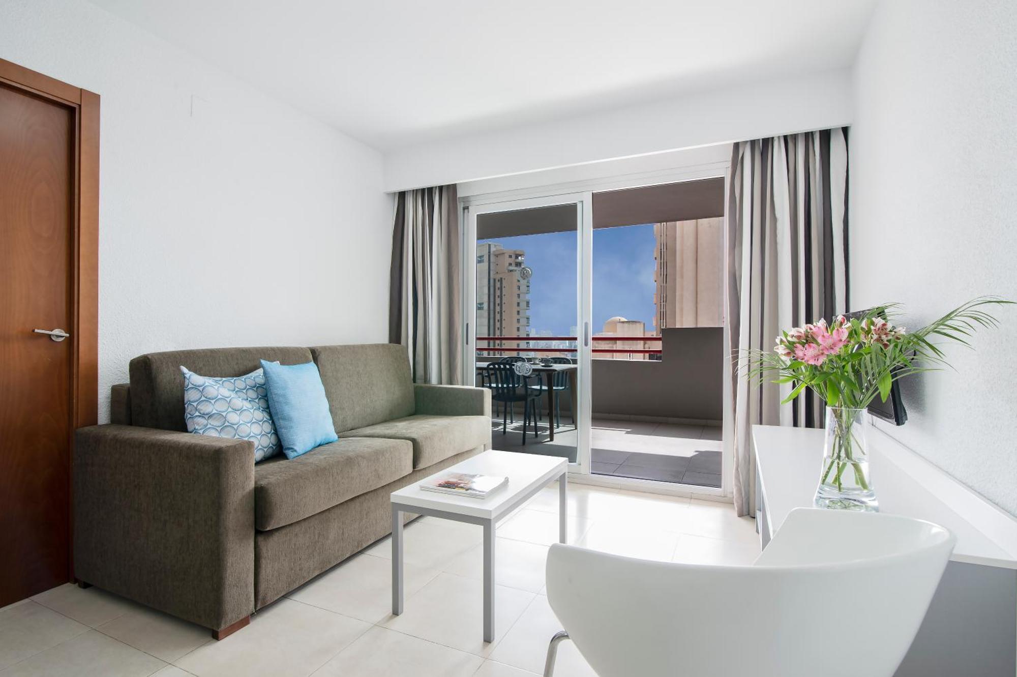 Appartement Pierre & Levante - Adults Recommended