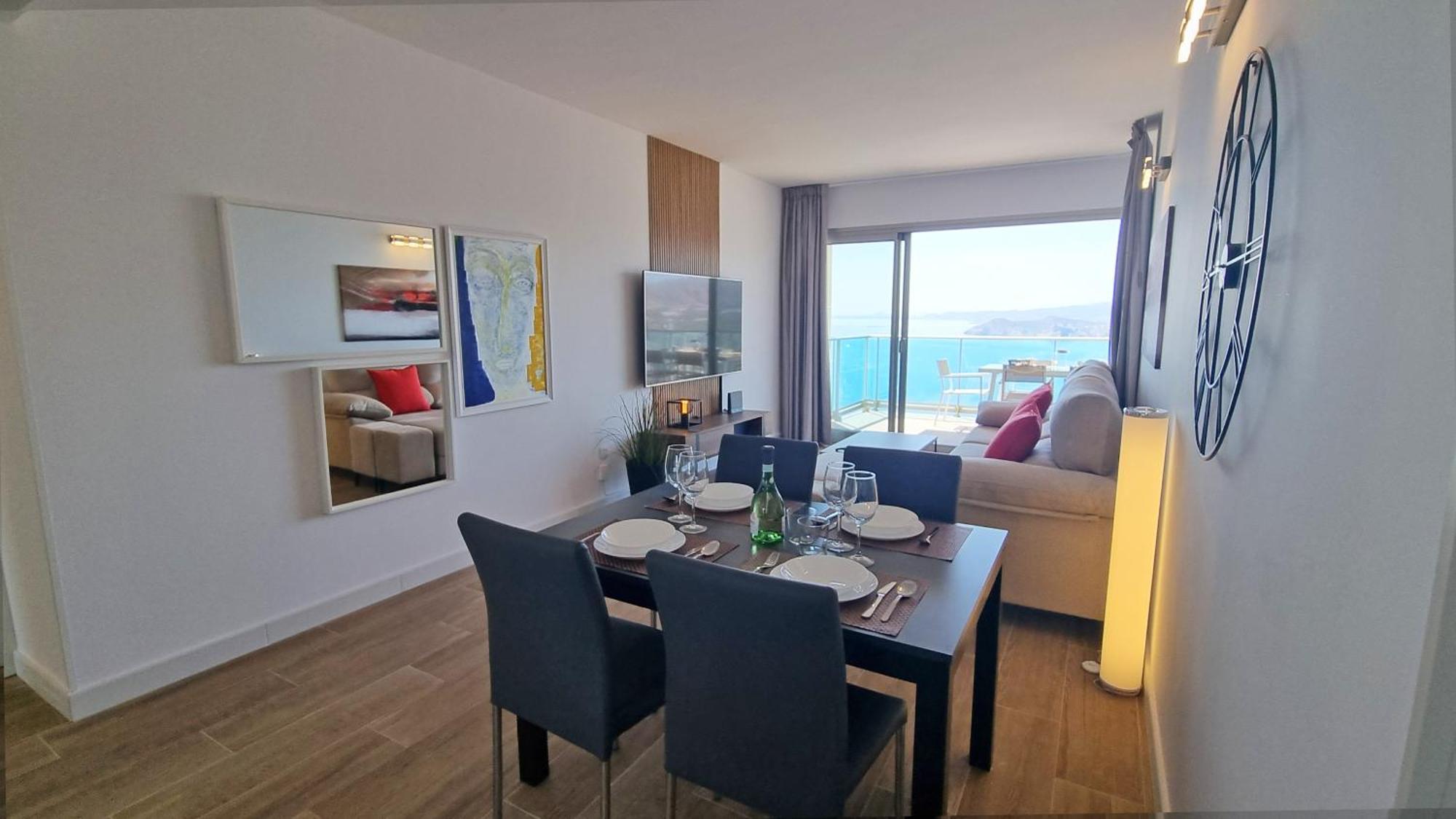 Skyscraper With Panoramic Views - Floor 38 Appartement