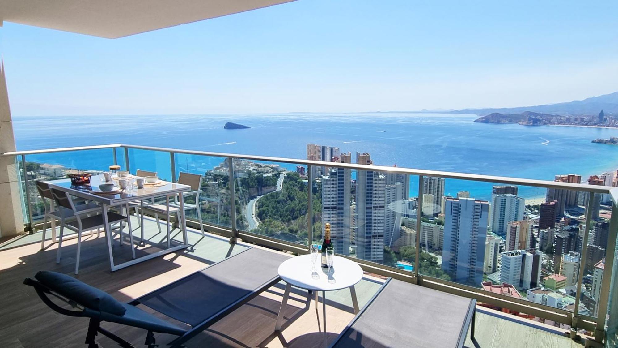 Skyscraper With Panoramic Views - Floor 38 Appartement *