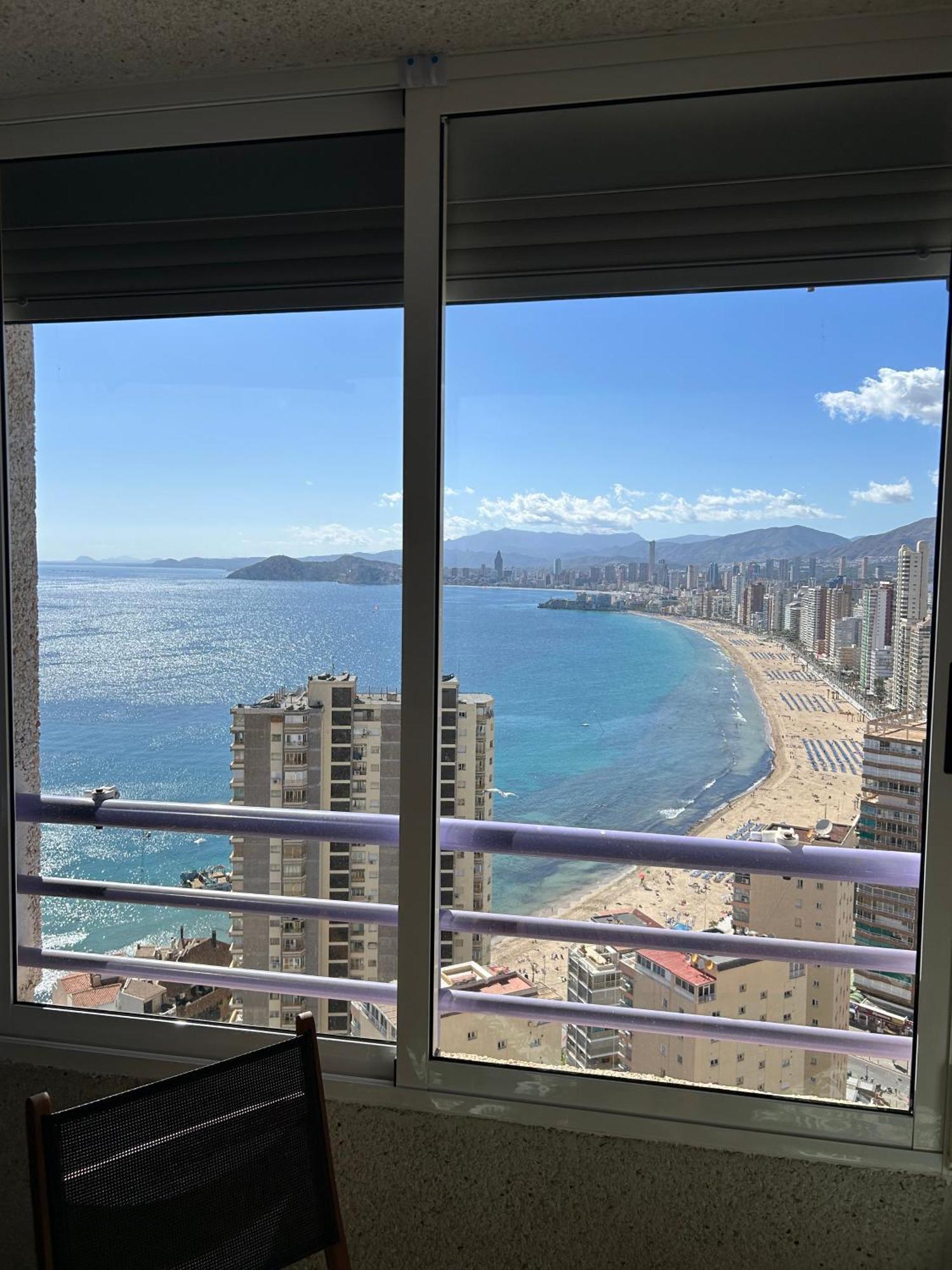 Con Preciosas Vistas Y Piscina Appartement *