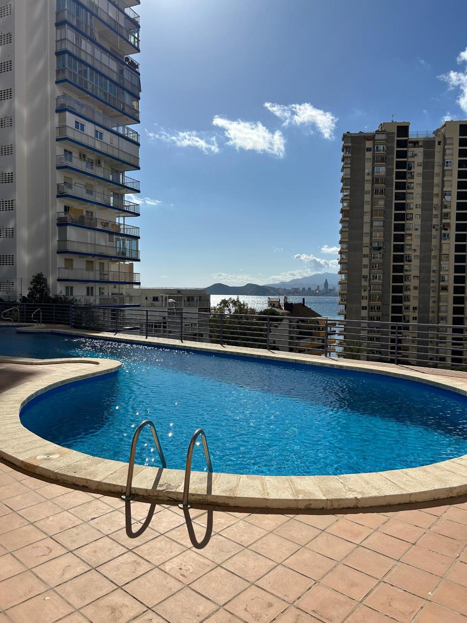 Con Preciosas Vistas Y Piscina Appartement *