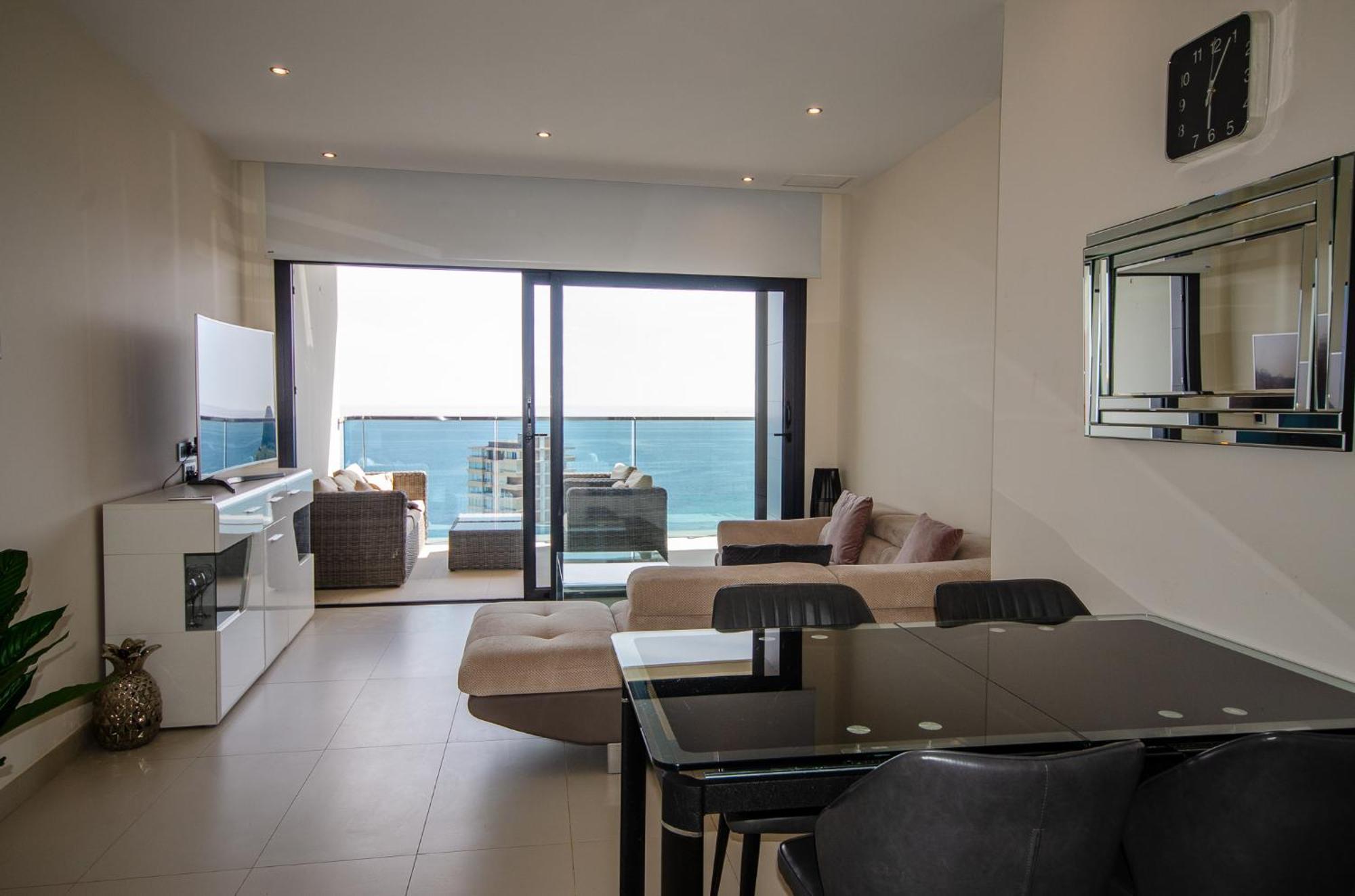Sunset Drive Luxury Poniente *