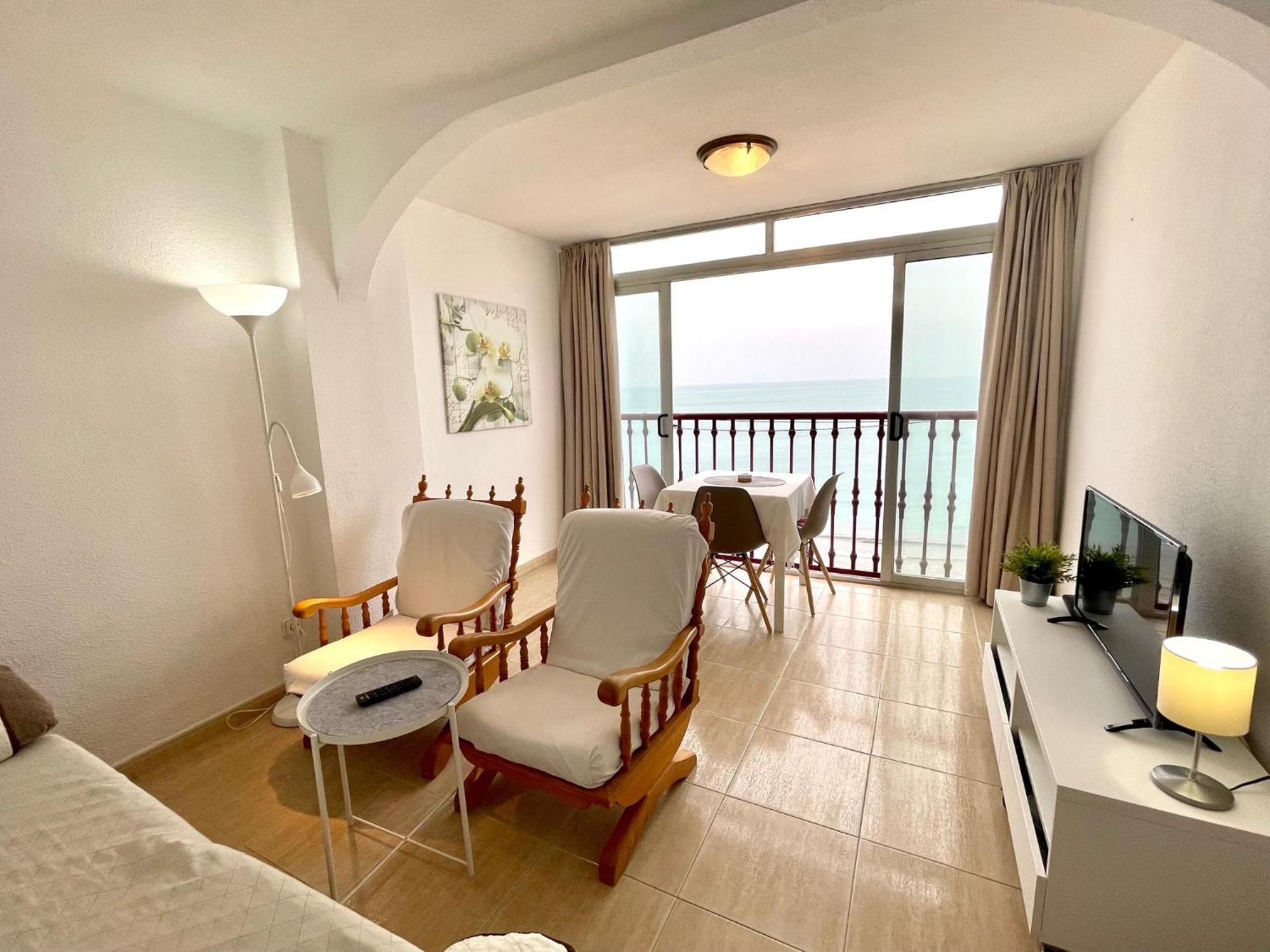 Apartment Damas - Aloturin
