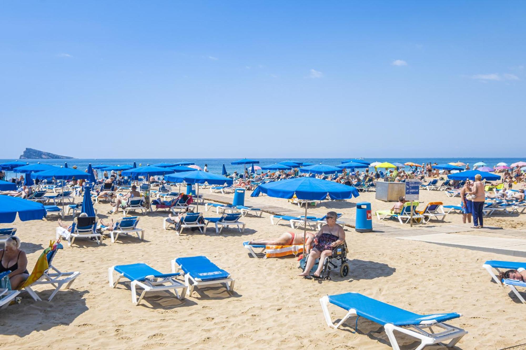 Niza 2-a Levante Appartement *
