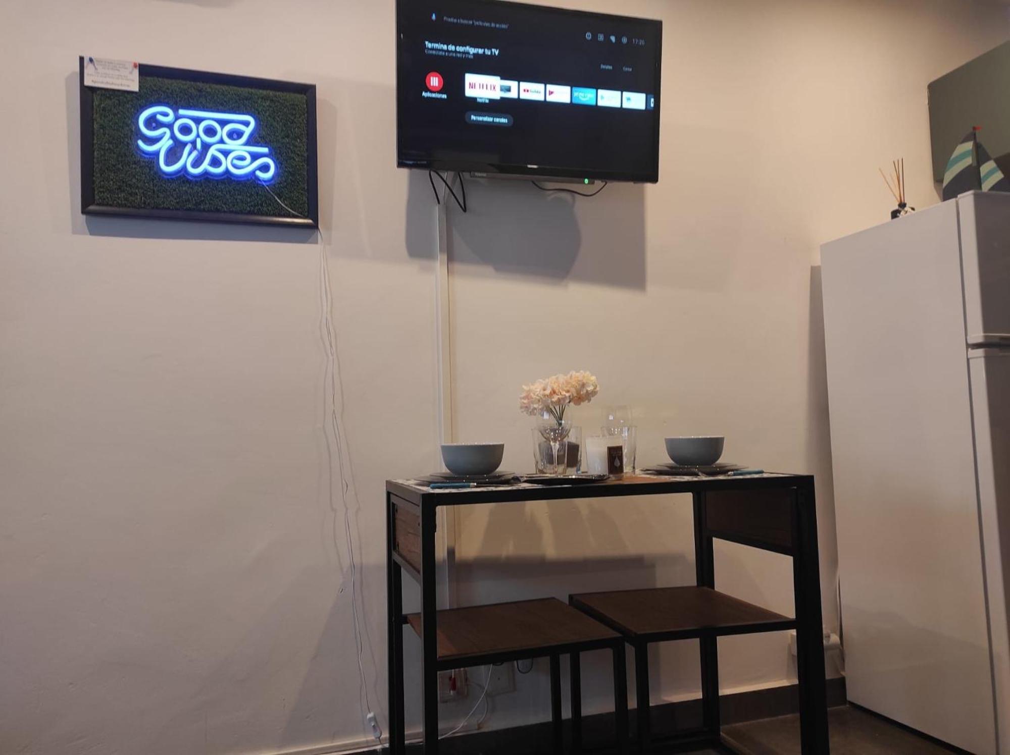 Estudio Reformado Y Centrico Con Piscina Y Wifi Acepta Mascotas *