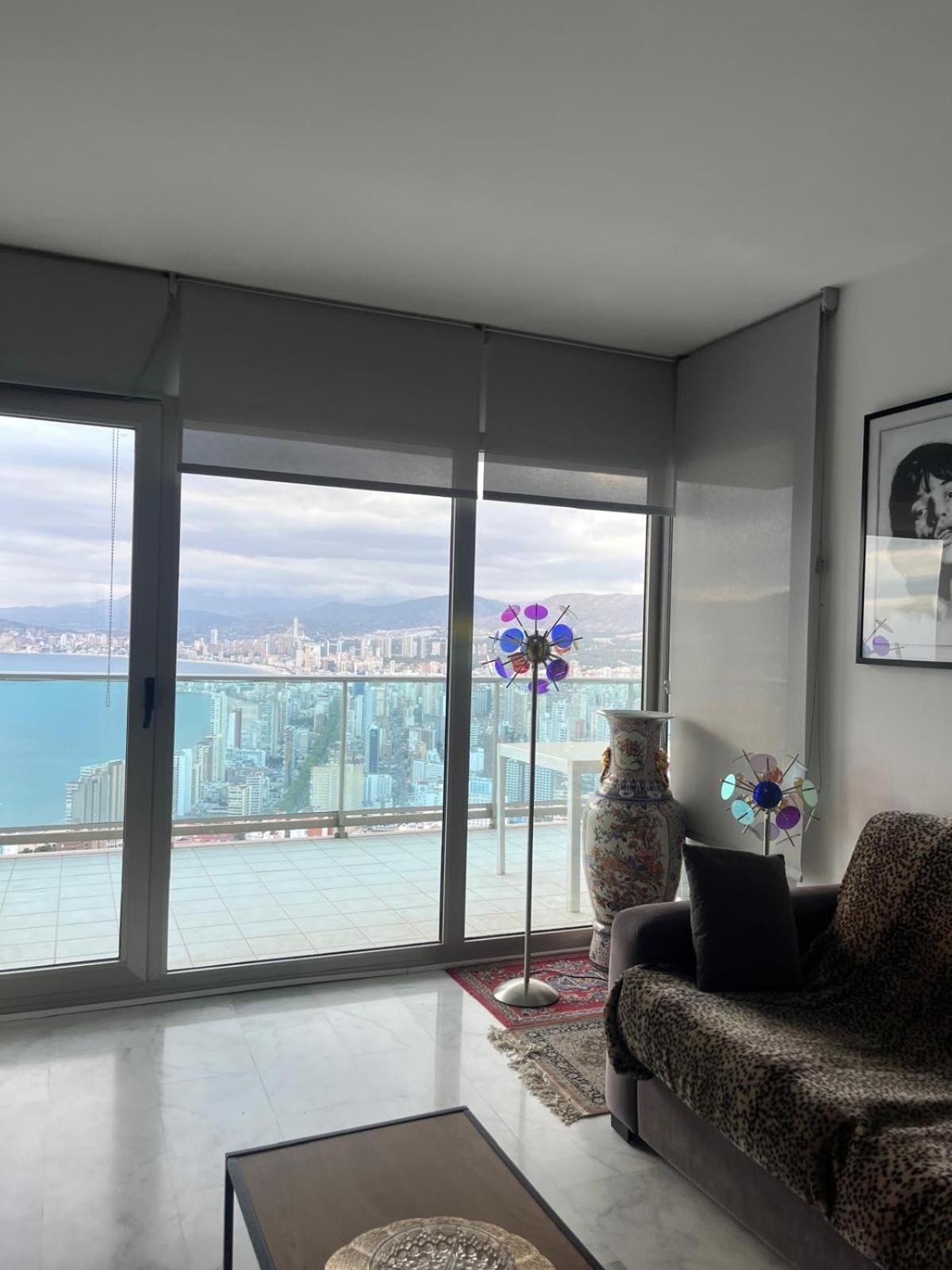 Apartment Torre Lugano By Renthas *