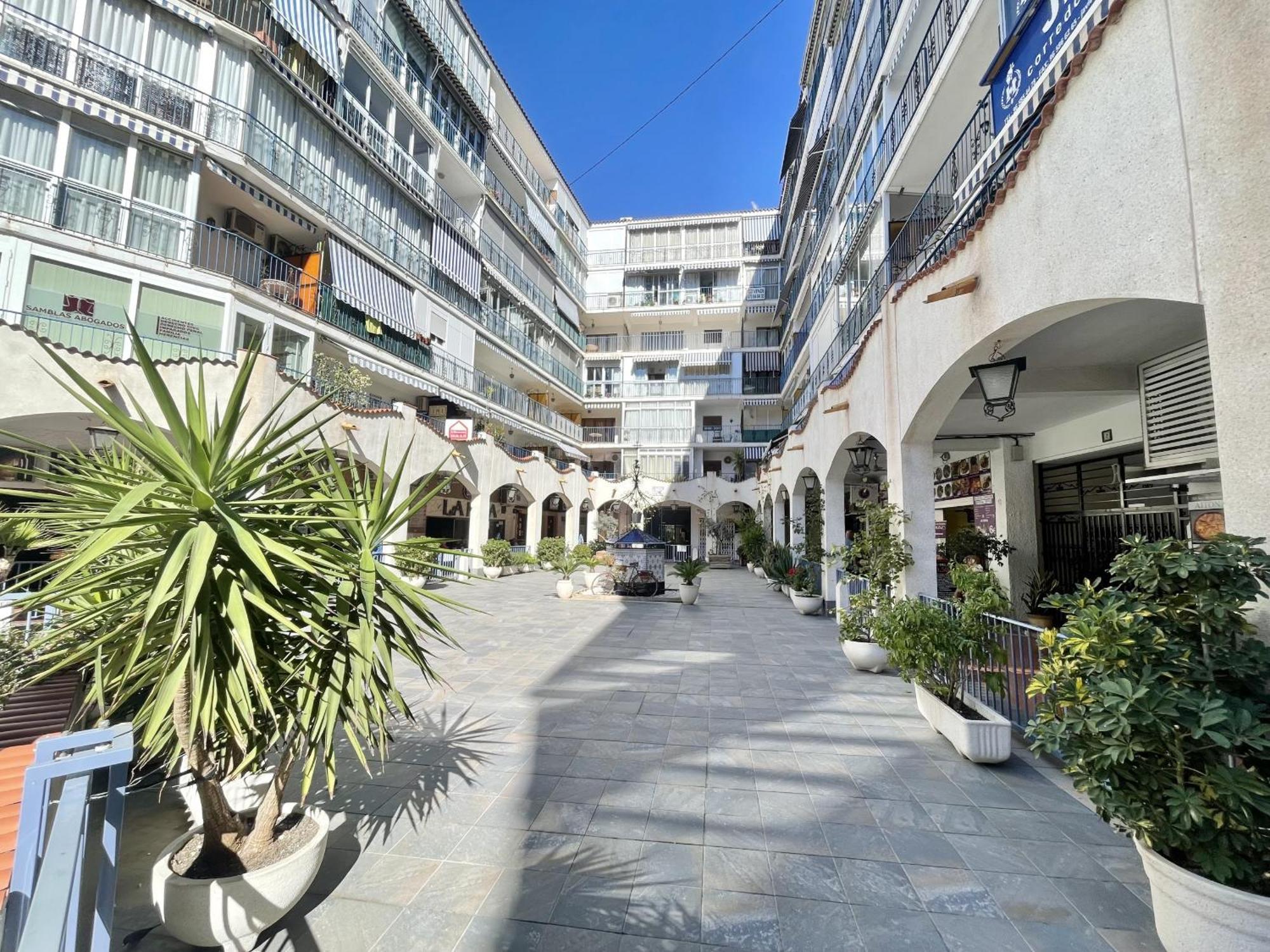 Apartment In Center *