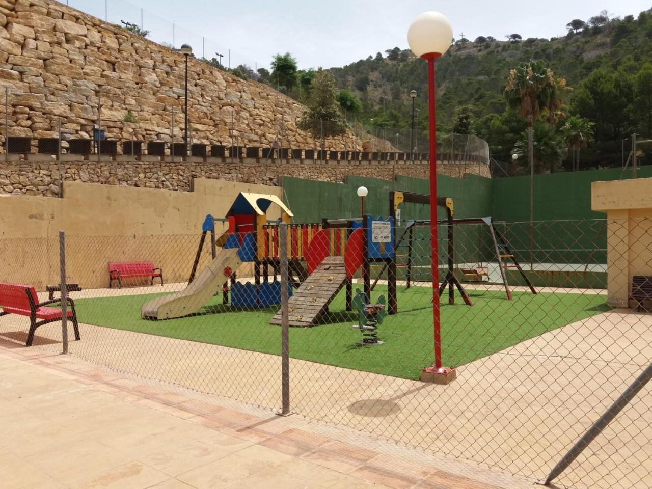 Apartamento Cumbre Loix, Con Parking Privado Y Wifi Gratis Benidorm