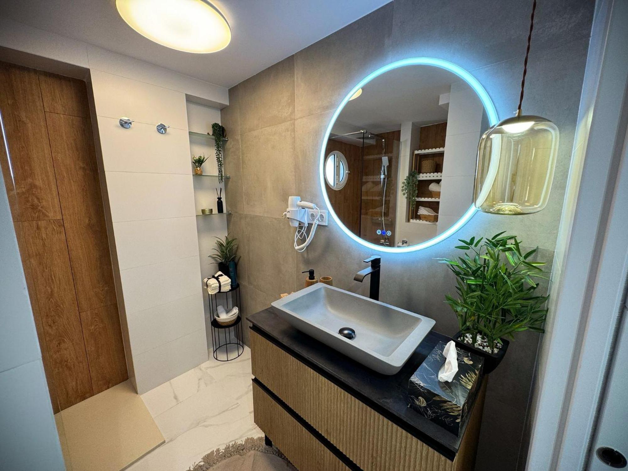 I. Luxury Apartment Benidorm