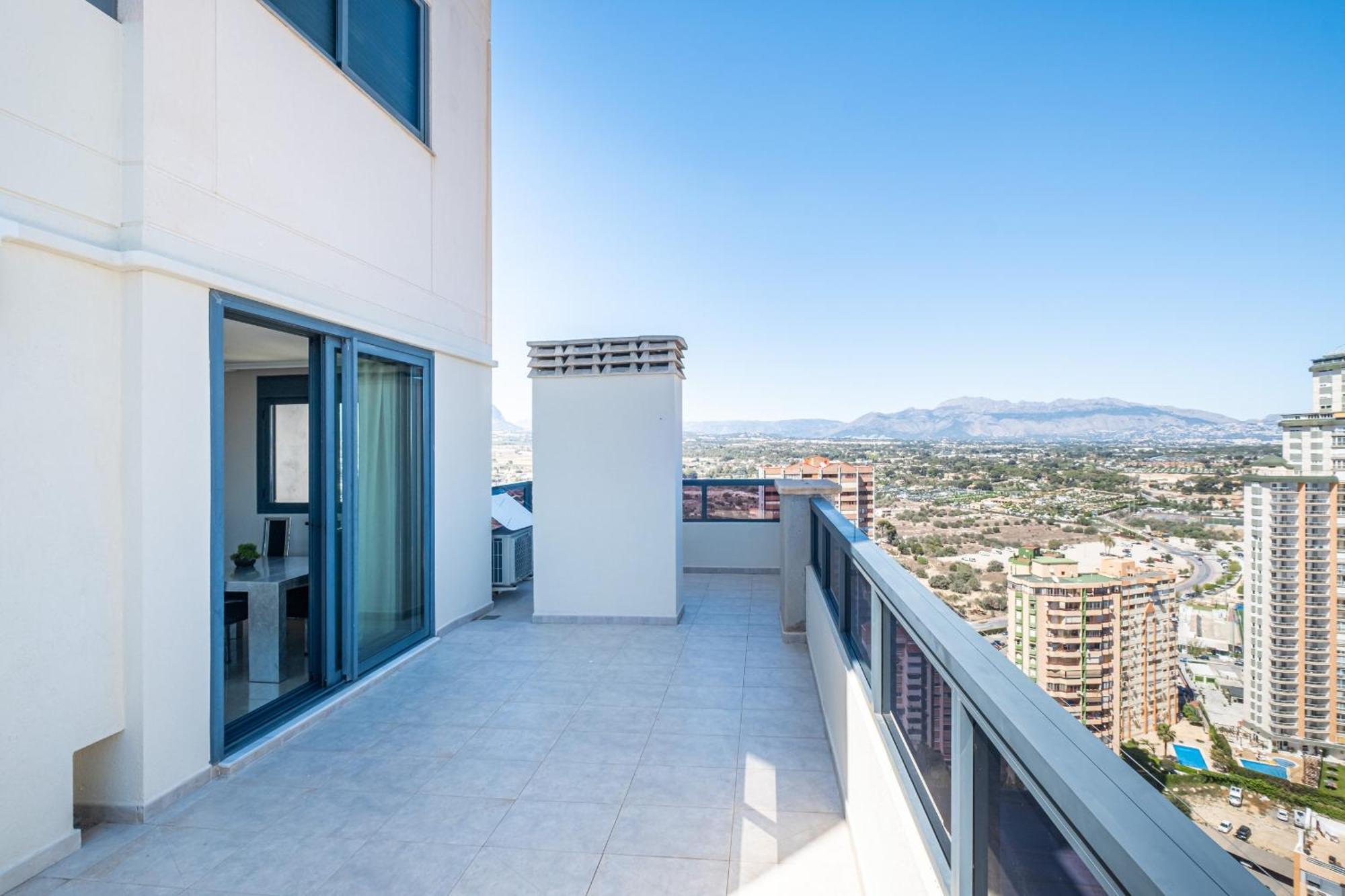 Gemelos 26 26-k Levante * Benidorm