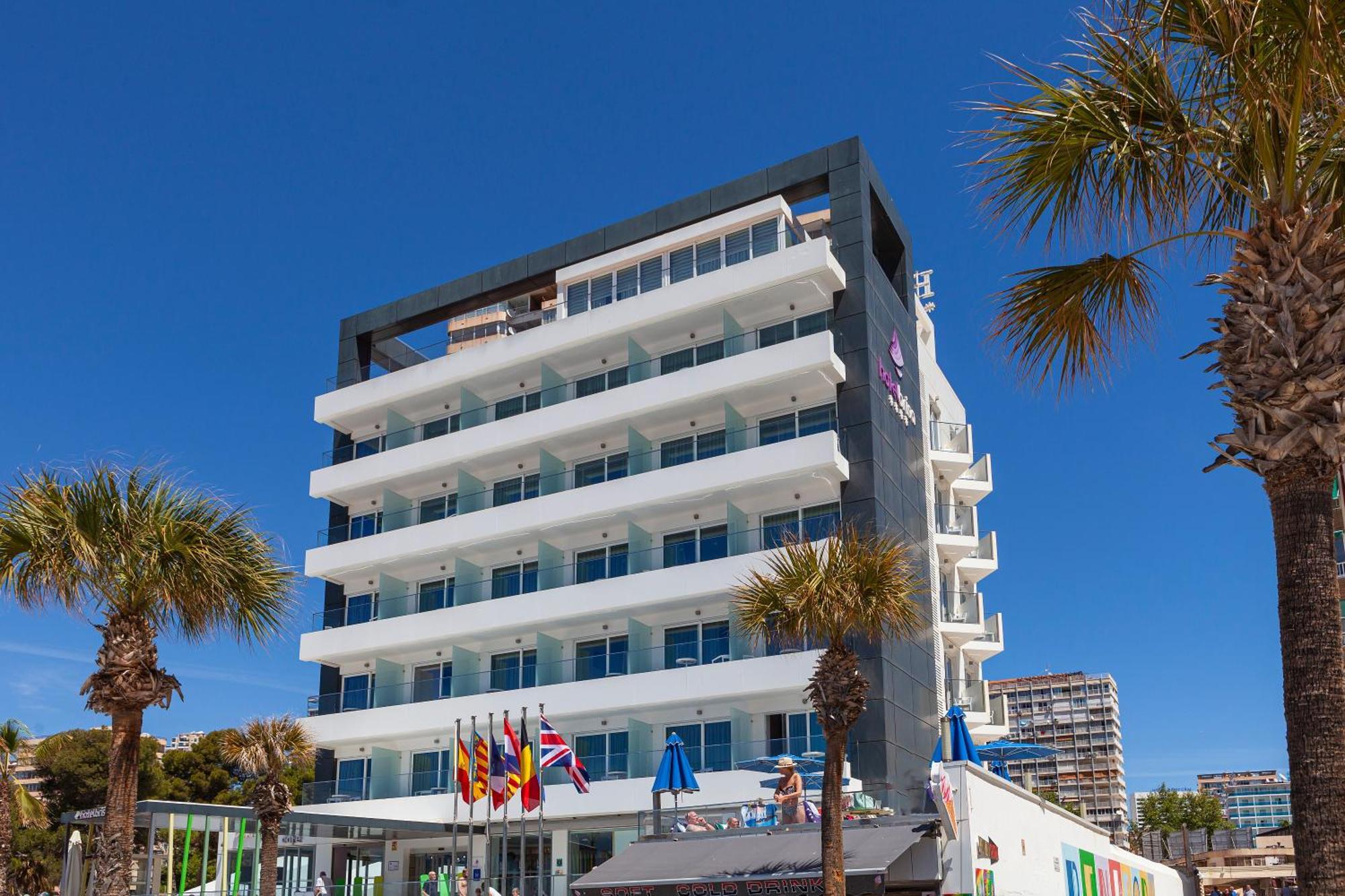Brisa Hotel 4*