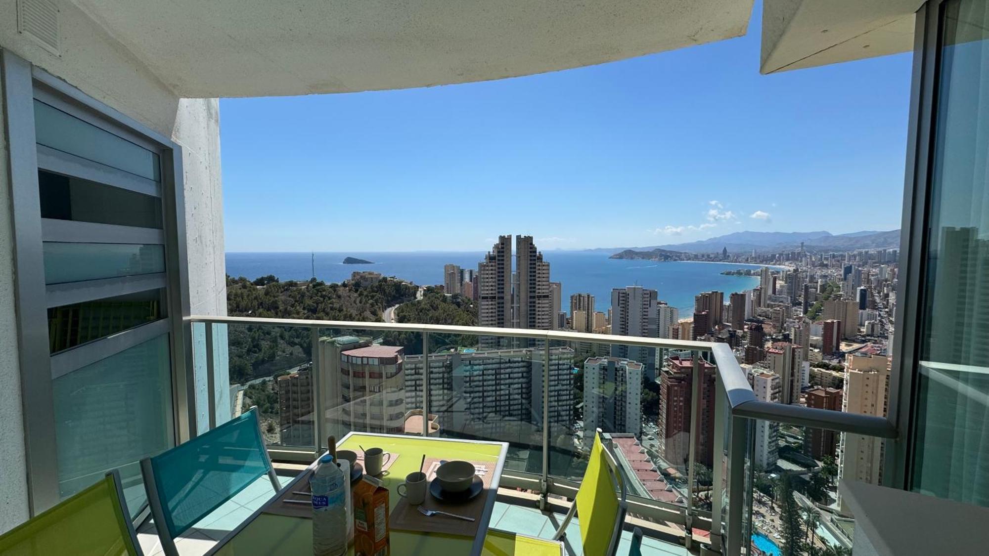 Skyline 23 With Sea Views *