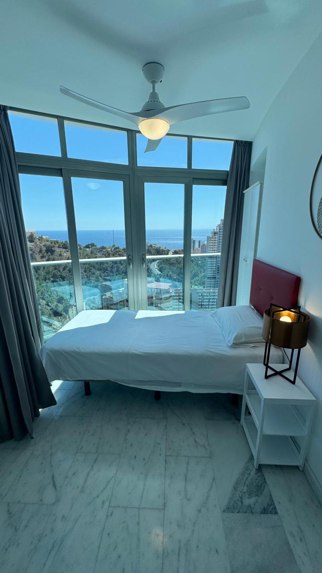 Skyline 23 With Sea Views