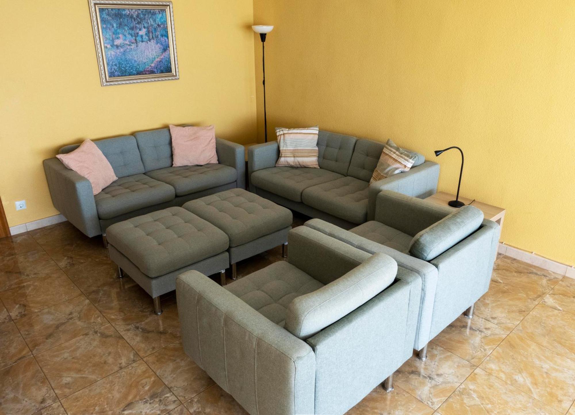 Las Palmeras 15d Apartment