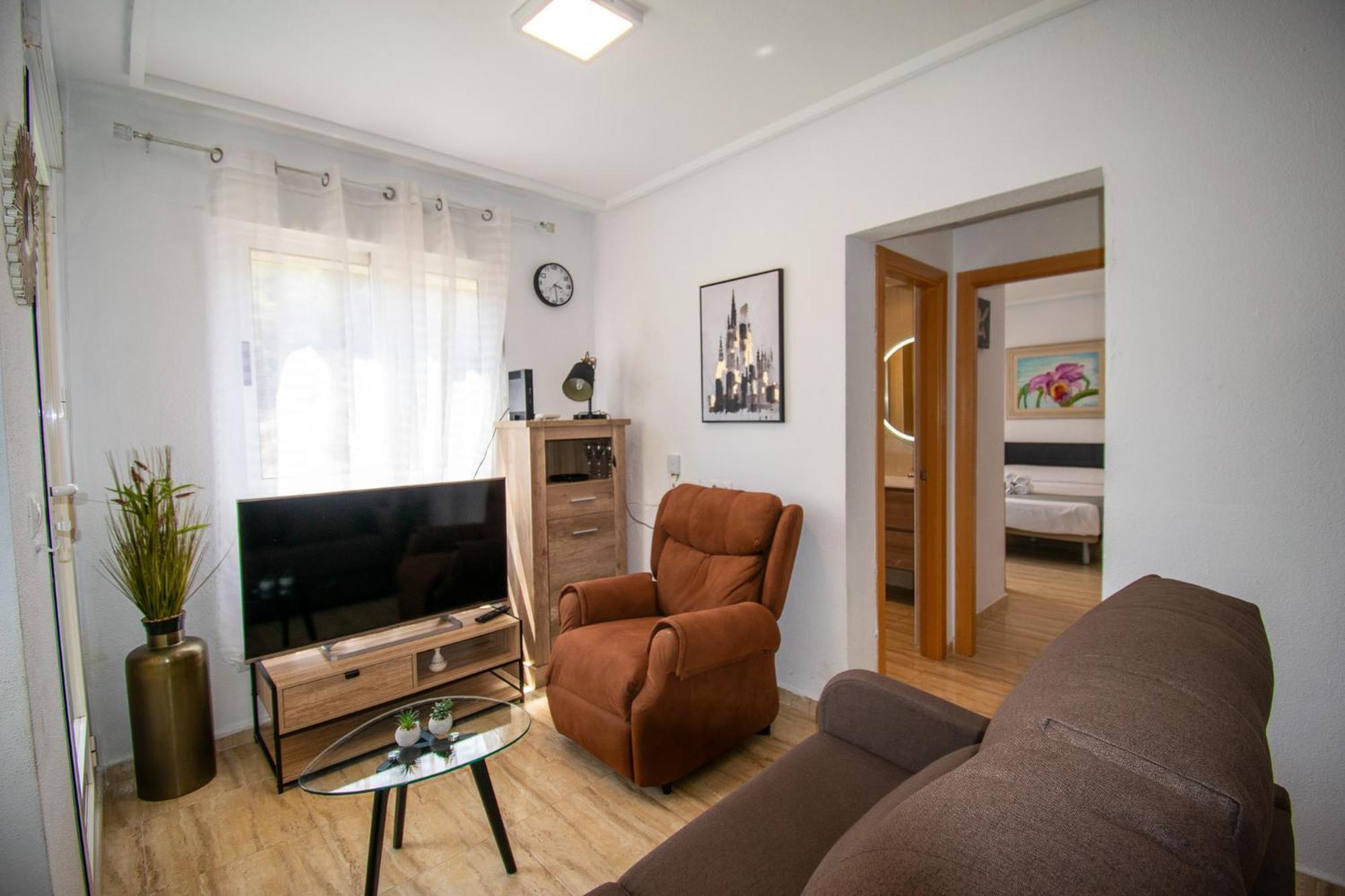 Jardines Poniente Apartment