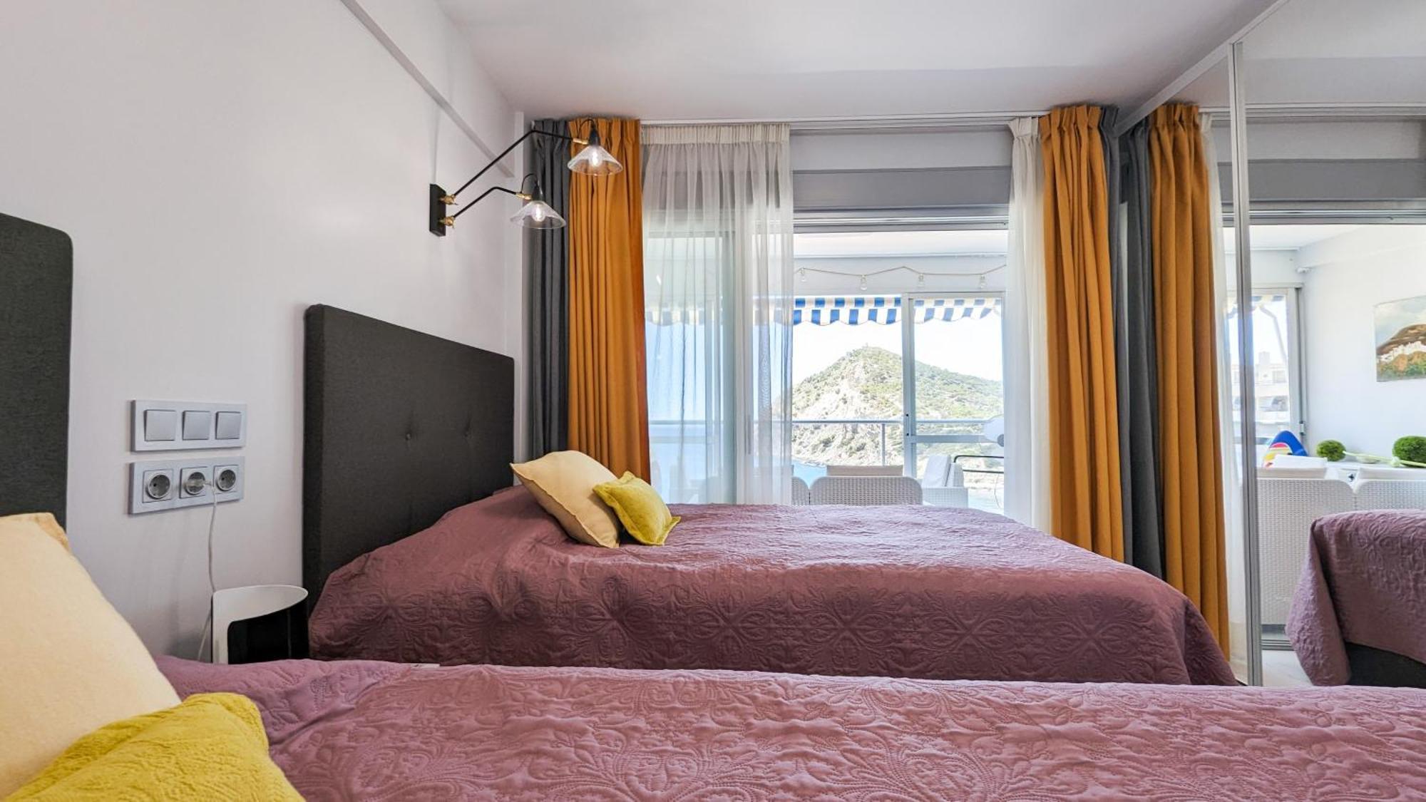 Appartement Cornelia Sea View *