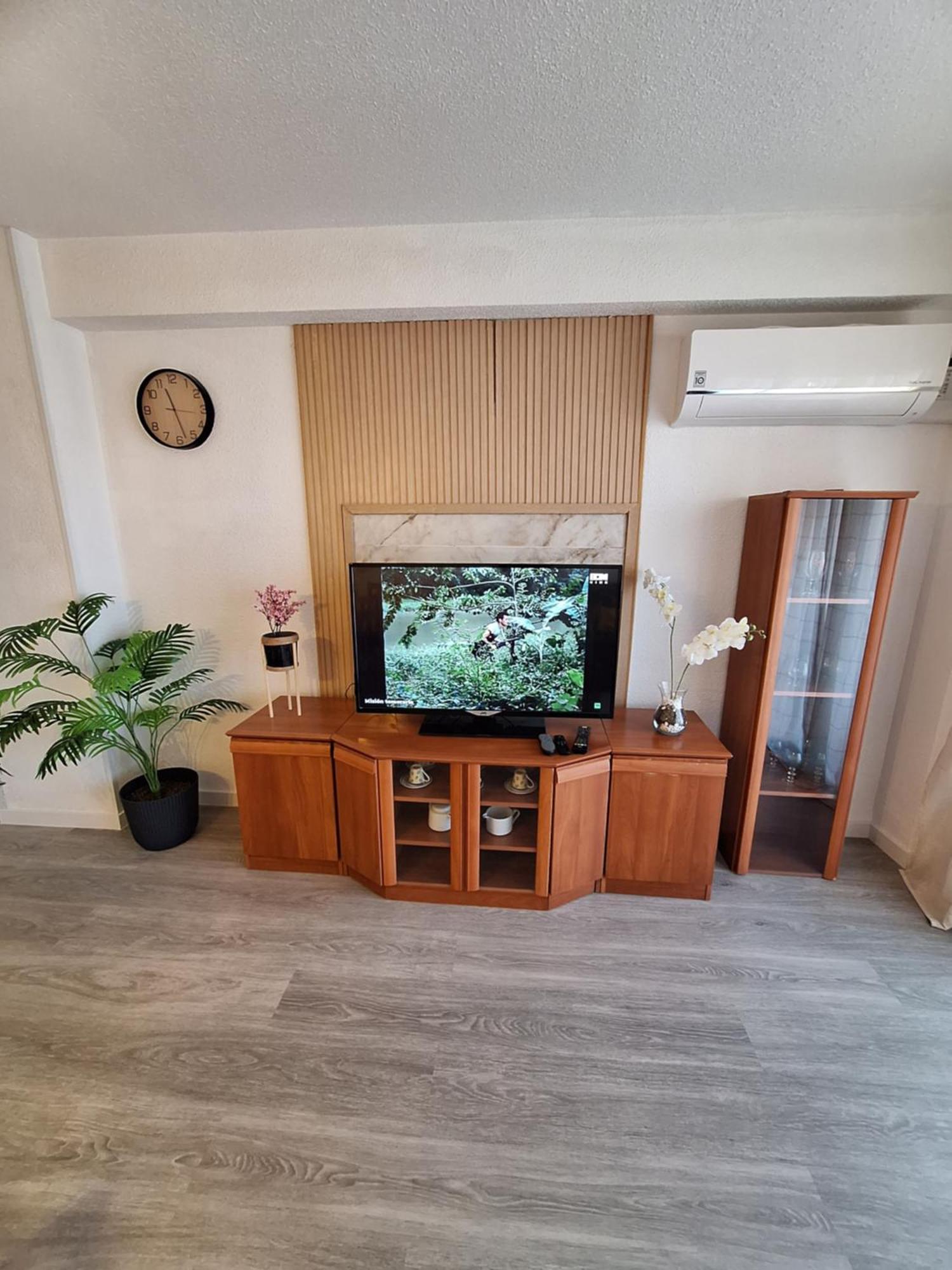Beautiful 2 Bedrooms Aparatament Appartement *