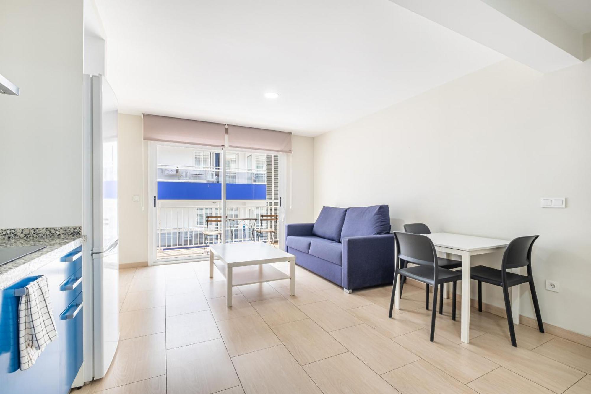 Aparthotel La Rosita Old Town *