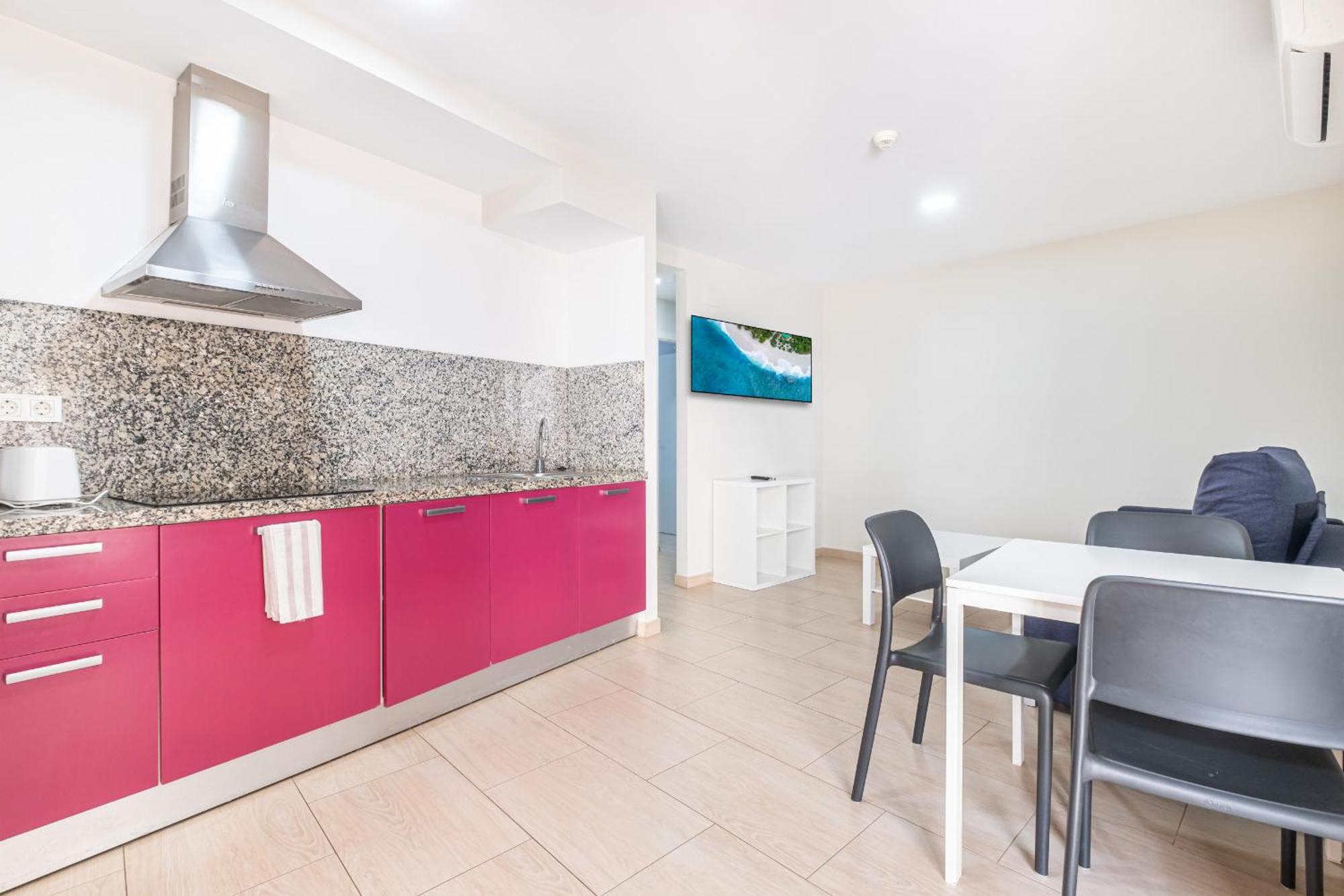 Aparthotel La Rosita Old Town *