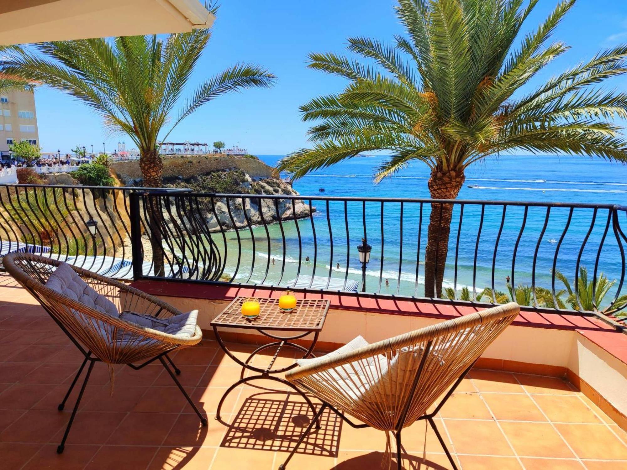 Sea Views *