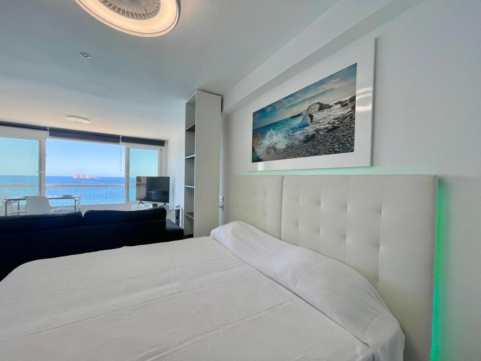 Torre Principado Seafront Apartment *