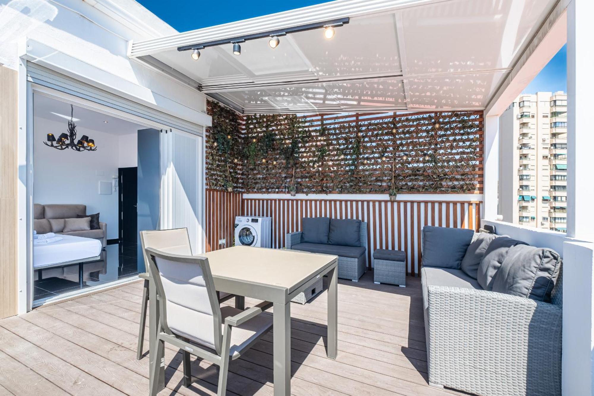 Penthouse Cervantes Sea View Levante Apartamento *