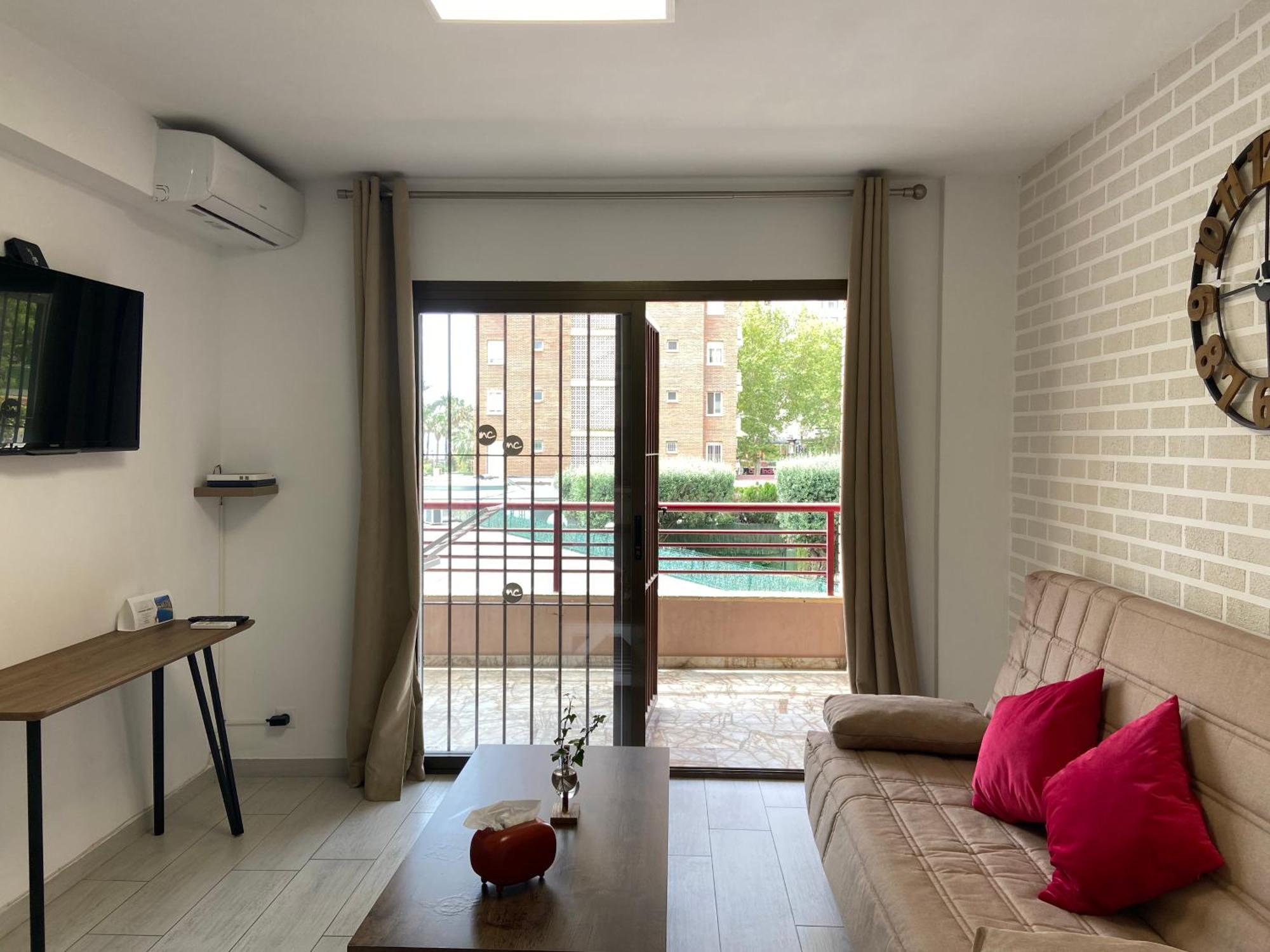Levante Carlos V 1b Apartment *