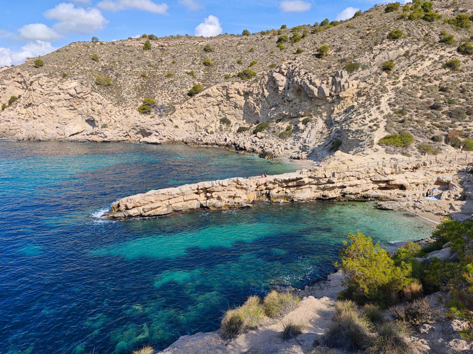 Mar Y Sol En La Cala *