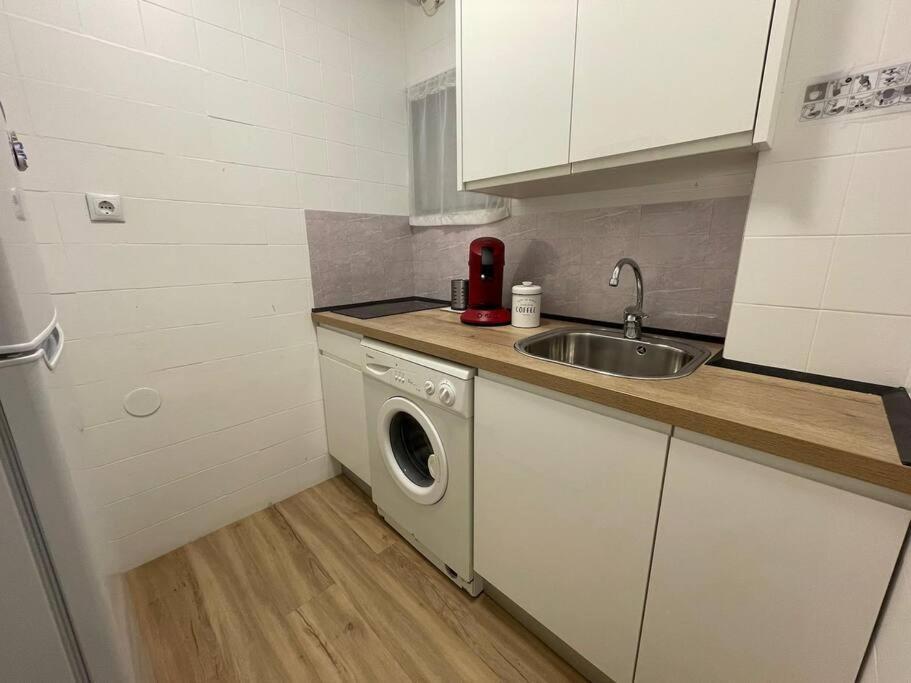 Aras Levante Apartamento *