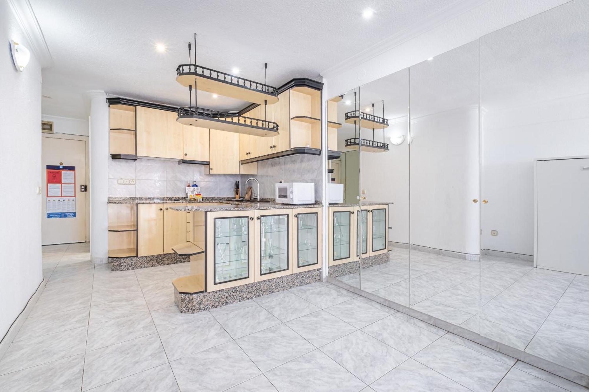 Apartment Caballos 12-c Levante