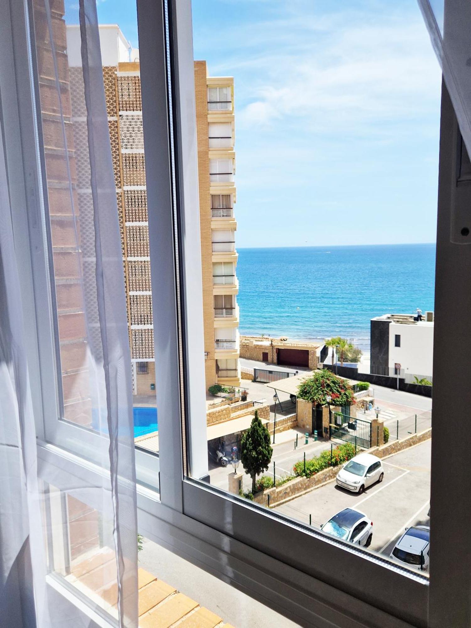 Benidorm, Playa Poniente, Con Vista Al Mar Apartment *