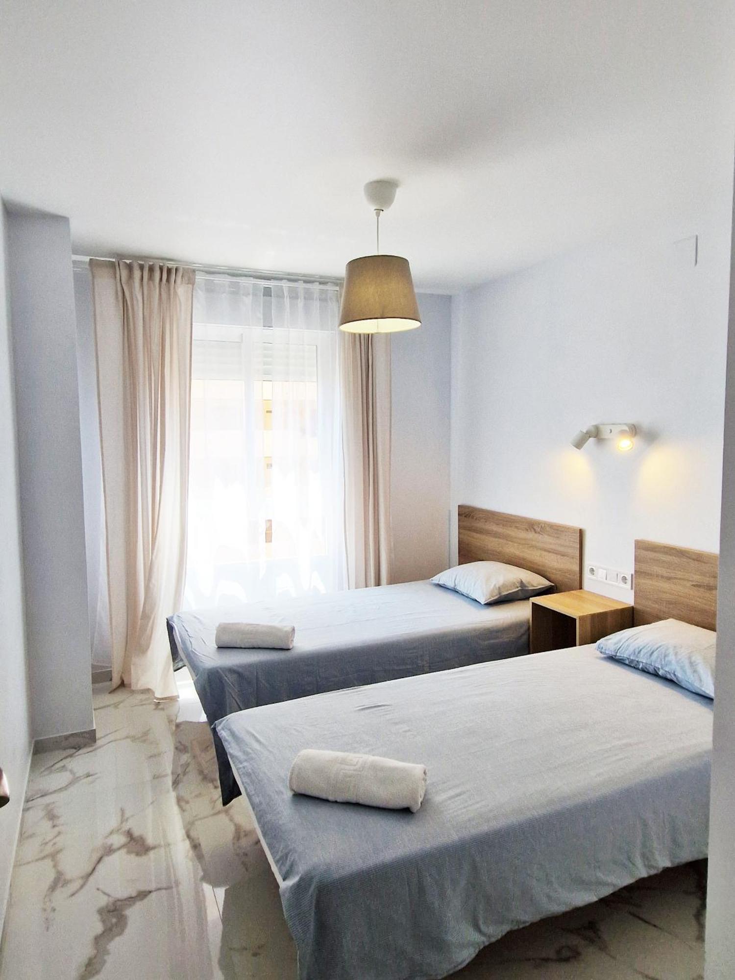 Benidorm, Playa Poniente, Con Vista Al Mar Apartment *
